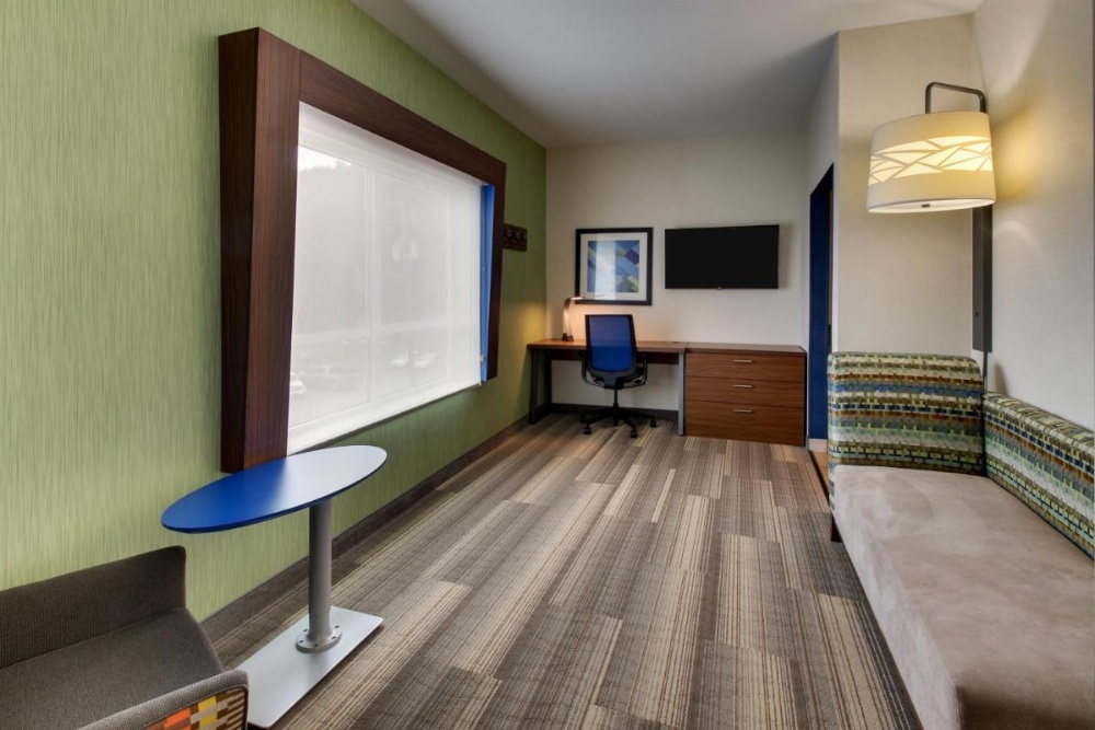 Holiday Inn Express & Suites Ithaca Image 35